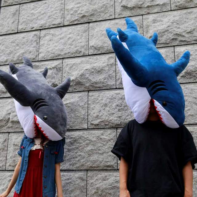 被咬也能這麼可愛《鯊魚抱枕》抱著舒服被咬也一樣舒服(?) 被咬也能這麼可愛《鯊魚抱枕》抱著舒服被咬也一樣舒服(?)