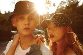 小野馬泫雅死會!《泫雅認愛師弟E’Dawn》出道11年首次認愛讓粉絲驚訝 小野馬泫雅死會!《泫雅認愛師弟E’Dawn》出道11年首次認愛讓粉絲驚訝