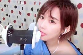 《ASMR》左右聲道舔舔刺激腦內高潮太故意啦XD 《ASMR》左右聲道舔舔刺激腦內高潮太故意啦XD