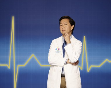 「鄭肯醫生」從舞台上衝下來幫助觀眾 簡直是現實世界超級英雄 「鄭肯醫生」從舞台上衝下來幫助觀眾 簡直是現實世界超級英雄