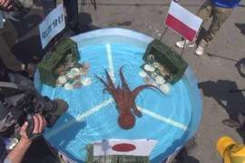 《北海道世足章魚哥》神準預測日本隊3場比賽的下場竟然是... 《北海道世足章魚哥》神準預測日本隊3場比賽的下場竟然是...