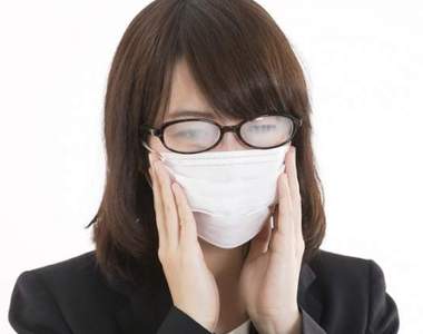 《防止戴口罩鏡片起霧的方法》眼鏡族必學的小技巧引發瘋傳 《防止戴口罩鏡片起霧的方法》眼鏡族必學的小技巧引發瘋傳