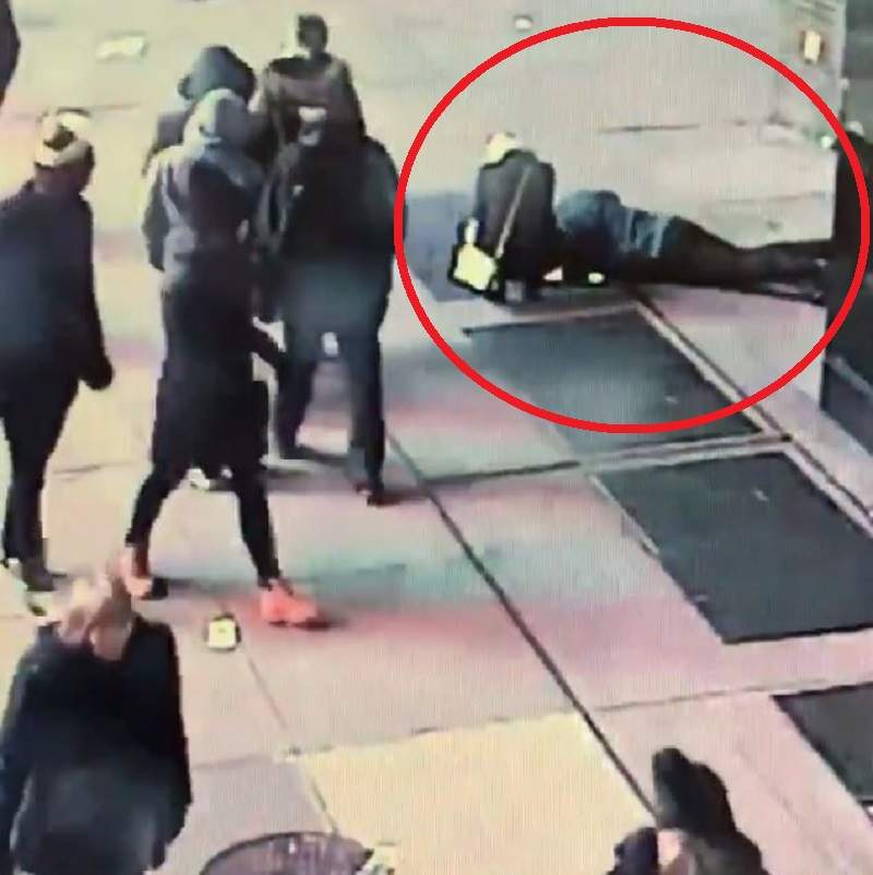 最「溫暖」的不幸《求婚時戒指掉進水溝蓋裡》警方尋獲後開始千里尋人w