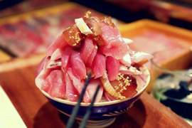 刺身放題の驚愕海鮮丼《魚助食堂》生魚片隨你狂夾!都是同一個價錢 刺身放題の驚愕海鮮丼《魚助食堂》生魚片隨你狂夾!都是同一個價錢