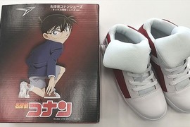 名偵探柯南的《增強踢力步鞋》想成為東京死神的必備物品(誤) 名偵探柯南的《增強踢力步鞋》想成為東京死神的必備物品(誤)