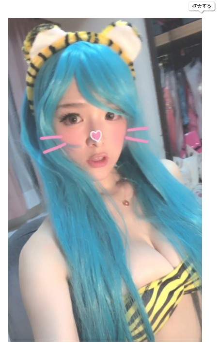 《性感拉姆電子琴演奏》高木里代子的裝扮太火辣都讓人分心了啦 - 圖片3