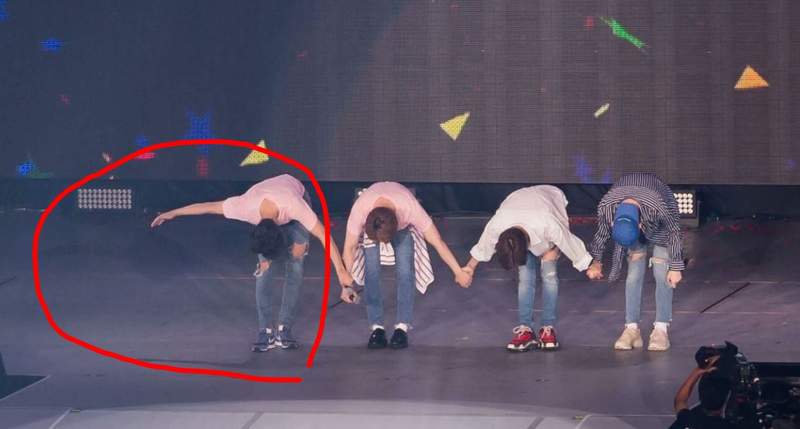 《SHINee演唱會》謝幕　成員小小的舉動讓粉絲久久無法忘懷