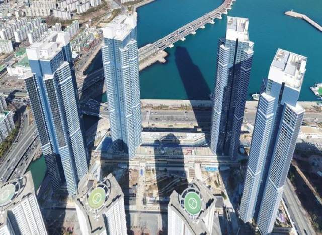 要蓋到天上惹《釜山海雲台超高W大樓》請注意這是住宅區....