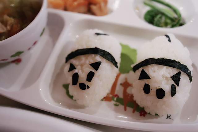 《水嶋斐呂》出賣老婆絢香 "畫伯"級卡通便當你看得出這什麼動物嗎?ww 《水嶋斐呂》出賣老婆絢香 "畫伯"級卡通便當你看得出這什麼動物嗎?ww