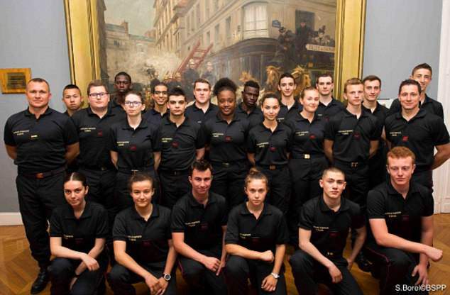 《巴黎蜘蛛人》加入法國消防隊 希望以後可以拯救更多人