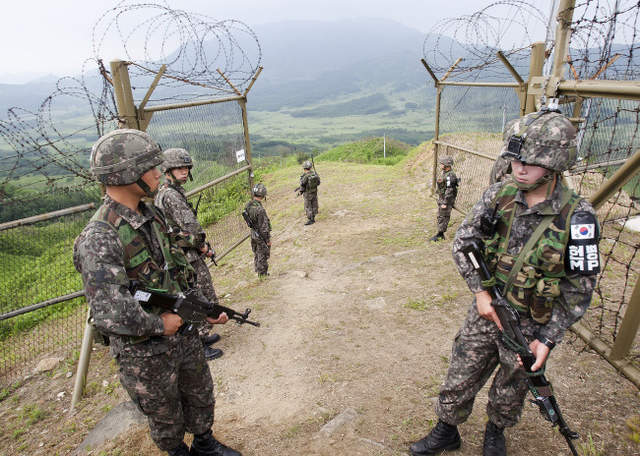 38度界線《南北韓邊境板門店》南北各後2公里的神秘區域..