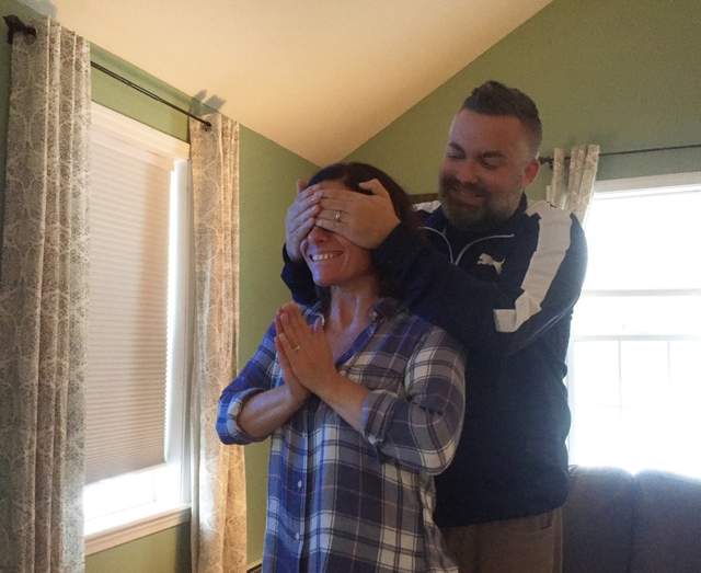 《玩遊戲打出好成績想炫耀給老婆看》來猜猜老婆的反應是什麼呢？