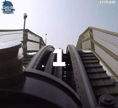 地表最陡《愛寶樂園徵求可以連坐五次雲霄飛車的人》你的心臟夠大顆嗎