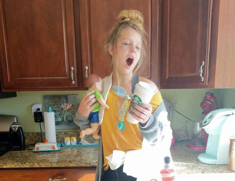 13歲萬聖節變裝《累得要死的媽媽》她可是有8個兄弟姊妹... 13歲萬聖節變裝《累得要死的媽媽》她可是有8個兄弟姊妹...