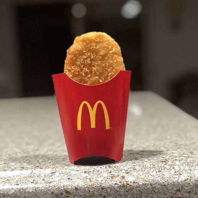 自己也問號的《醉後蠢事》睡醒發現自己幫薯餅拍n張美照是... 自己也問號的《醉後蠢事》睡醒發現自己幫薯餅拍n張美照是...