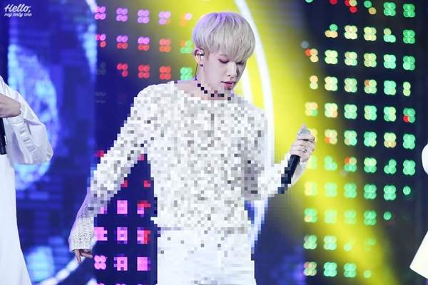 這麼多年過去依舊是《理解不能的舞台造型》原以為是我們不懂潮流殊不知卻是...... 這麼多年過去依舊是《理解不能的舞台造型》原以為是我們不懂潮流殊不知卻是......