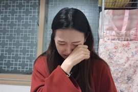 人氣Youtuber痛心揭露《年輕時被逼拍裸照》剛出社會就遇上惡狼老闆讓她崩潰... 人氣Youtuber痛心揭露《年輕時被逼拍裸照》剛出社會就遇上惡狼老闆讓她崩潰...