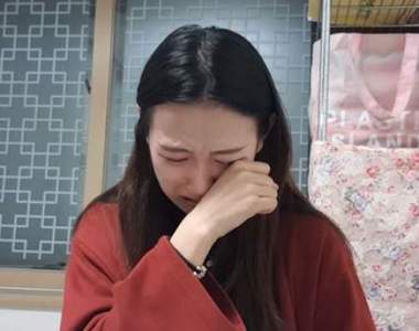 人氣Youtuber痛心揭露《年輕時被逼拍裸照》剛出社會就遇上惡狼老闆讓她崩潰... 人氣Youtuber痛心揭露《年輕時被逼拍裸照》剛出社會就遇上惡狼老闆讓她崩潰...