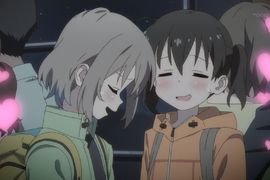 作者專用羞恥PLAY《登山少女痛公車》被自己的畫作包圍好尷尬…… 作者專用羞恥PLAY《登山少女痛公車》被自己的畫作包圍好尷尬……