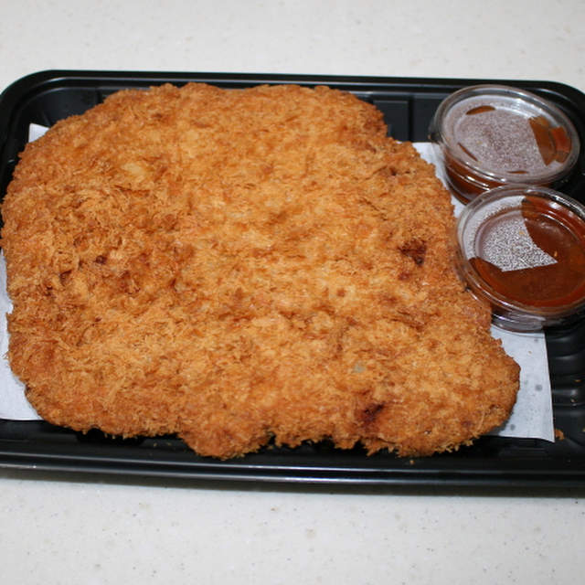 比臉還大的《GS Supermarket巨無霸豬排便當》國王級King size讓你大滿足♥ - 圖片2 比臉還大的《GS Supermarket巨無霸豬排便當》國王級King size讓你大滿足♥ - 圖片2
