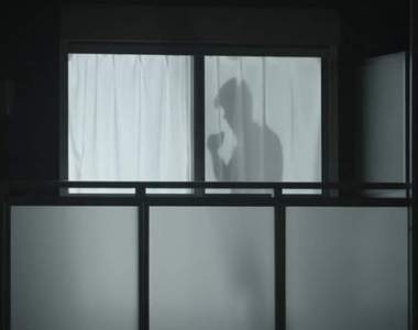 獨居女子必見《人影防盜對策》假裝房裡隨時都有男生在家 獨居女子必見《人影防盜對策》假裝房裡隨時都有男生在家