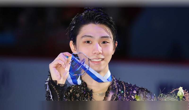《羽生結弦》場邊熱唱飆速宅男主題曲整個人又帥又燃啊 《羽生結弦》場邊熱唱飆速宅男主題曲整個人又帥又燃啊