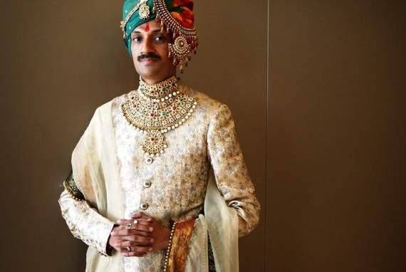 幫助出櫃者《印度Gay王子》決定將他的粉紅皇宮改造為LGBT中心