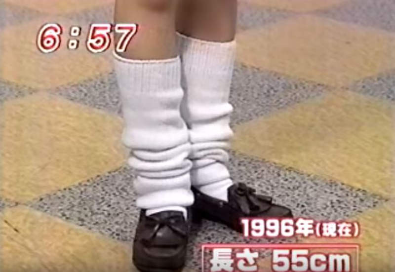 《懷舊泡泡襪》給上班族的襪子意外大流行 20年前的女高中生都在想什麼…… 《懷舊泡泡襪》給上班族的襪子意外大流行 20年前的女高中生都在想什麼……