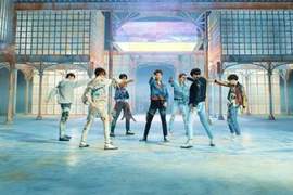 BTS新曲《FAKE LOVE》意外引發巧克力大戰?只因為某一幕出現... BTS新曲《FAKE LOVE》意外引發巧克力大戰?只因為某一幕出現...