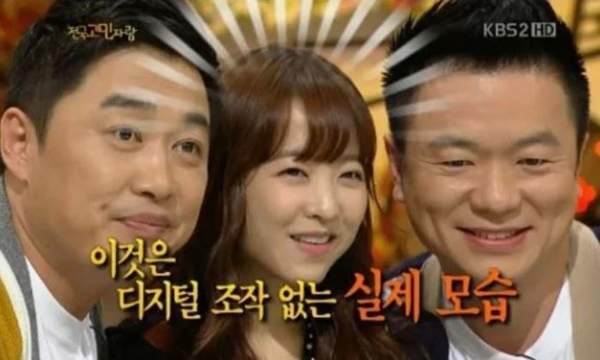 這比例不科學《小臉明星》不管是誰站在旁邊都變大餅臉阿...