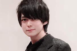新田真劍佑弟弟《真榮田鄉敦》出道 千葉真一的DNA未免太強大~( ♥д♥) 新田真劍佑弟弟《真榮田鄉敦》出道 千葉真一的DNA未免太強大~( ♥д♥)