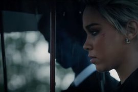 《X戰警:黑鳳凰》預告裡「暴風女撐傘」畫面讓觀眾滿頭問號 《X戰警:黑鳳凰》預告裡「暴風女撐傘」畫面讓觀眾滿頭問號