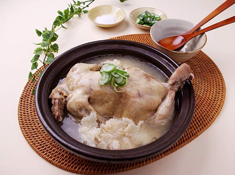 爸爸一生氣《把孩子養的雞殺來吃》求女兒心理陰影面積...... 爸爸一生氣《把孩子養的雞殺來吃》求女兒心理陰影面積......