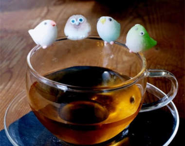 砂糖杯緣子《小鳥砂糖》停留在杯緣上的可愛小鳥陪你度過午茶時光♪ 砂糖杯緣子《小鳥砂糖》停留在杯緣上的可愛小鳥陪你度過午茶時光♪