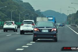 《行車禮儀》知多少─ 開車時該如何和其他駕駛溝通? 《行車禮儀》知多少─ 開車時該如何和其他駕駛溝通?