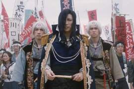 日本電影史上最大級鬧劇《飛翔吧埼玉》預告公開 GACKT的男男吻戲太搶眼(*´艸`*) 日本電影史上最大級鬧劇《飛翔吧埼玉》預告公開 GACKT的男男吻戲太搶眼(*´艸`*)