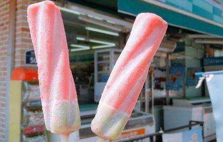 乍看之下很正常的冰棒　翻到背面的《冰棒警告標語》到底在成人什麼啦