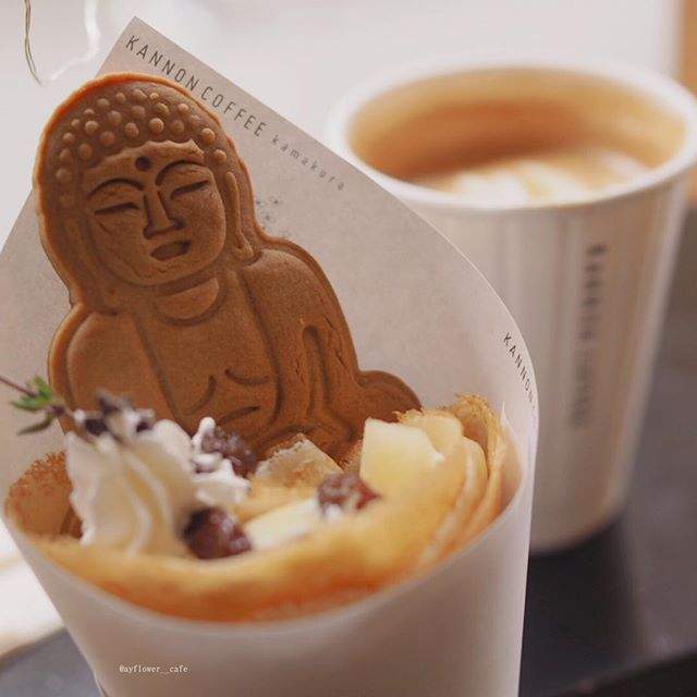 鎌倉咖啡廳推出限定《鎌倉大佛可麗餅》有點可愛又有點莊嚴的趣味感