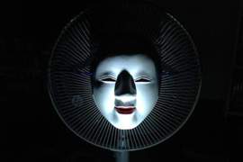 無極限《能面的用途》難道都沒人把它當正常面具使用嗎... 無極限《能面的用途》難道都沒人把它當正常面具使用嗎...