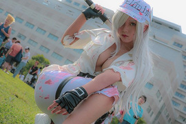 《C94》的《白血球姐姐Cosplay》為了美麗的白血球要好好愛護身體唷 ❤ 《C94》的《白血球姐姐Cosplay》為了美麗的白血球要好好愛護身體唷 ❤