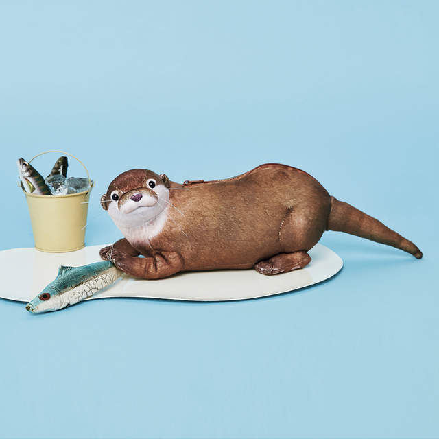 超仿真《水獺化妝包》體驗飼養水獺當寵物的感覺❤ 超仿真《水獺化妝包》體驗飼養水獺當寵物的感覺❤