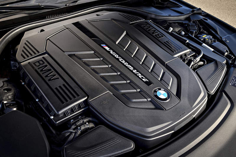 《BMW》表示2023年後V12引擎將面臨存亡挑戰 《BMW》表示2023年後V12引擎將面臨存亡挑戰