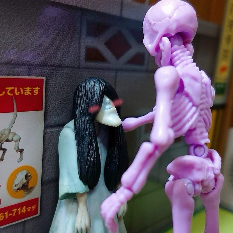 被玩壞的《戽斗貞子》陰森氣息不只被戽斗破壞更被扭蛋迷的創意給崩壞w