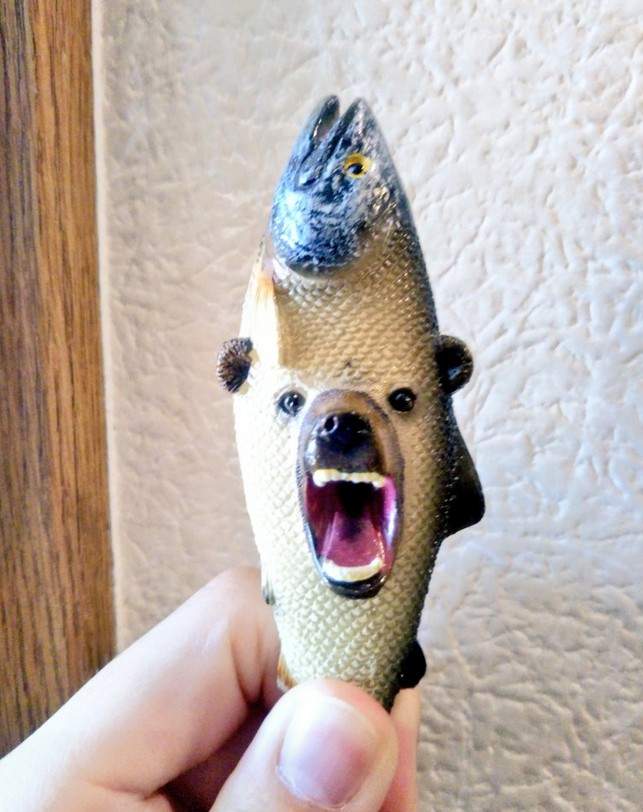 北海道土產《進化過頭的熊木雕》無極限的熊熊進化讓人越看越想買XD 北海道土產《進化過頭的熊木雕》無極限的熊熊進化讓人越看越想買XD