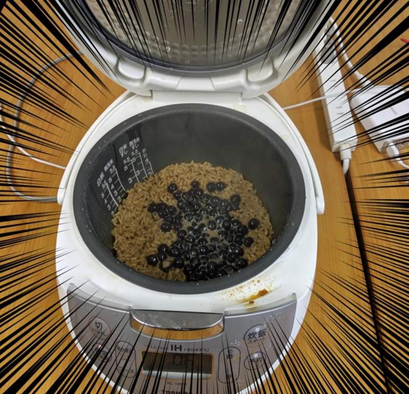 用電鍋自製《珍珠奶茶飯》日本人對珍珠奶茶的喜愛激發各種創意料理w