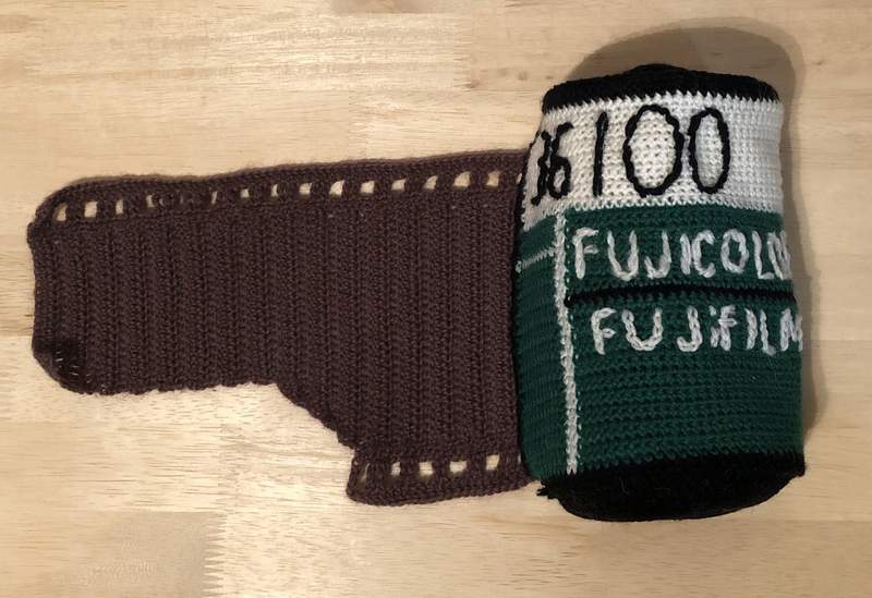 日本網友神自製《富士底片圍巾》現在的小朋友應該不知道這是什麼吧ww 日本網友神自製《富士底片圍巾》現在的小朋友應該不知道這是什麼吧ww