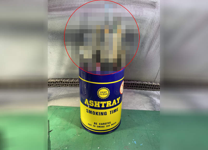 百元商店宅應用《把菸灰缸做成水彩筆筒》搭配珍奶粗吸管一起感覺真D好用