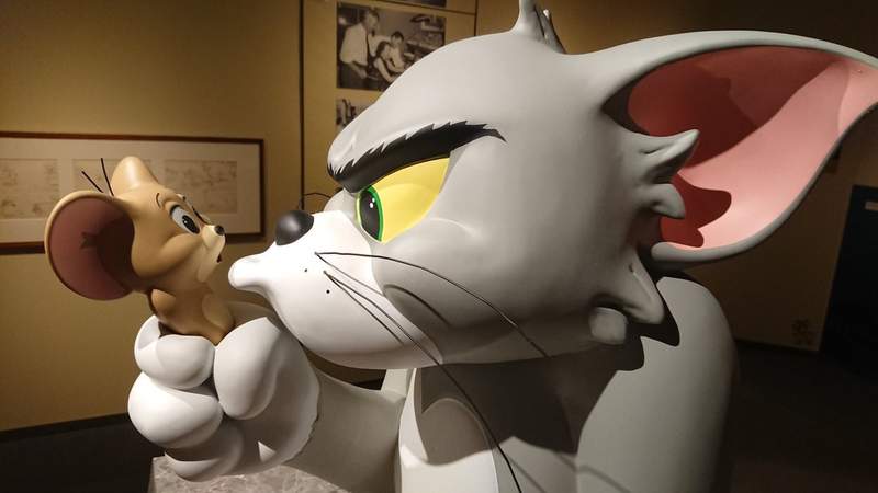 做「湯姆貓模型」那位推主作品受邀《湯姆貓與傑利鼠展》還被放大展出啦