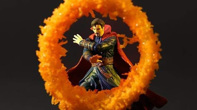 日本微型之神《田中達也》鏡頭下的奇幻世界「微型展2.0」來台灣了，珍珠奶茶飛碟登場