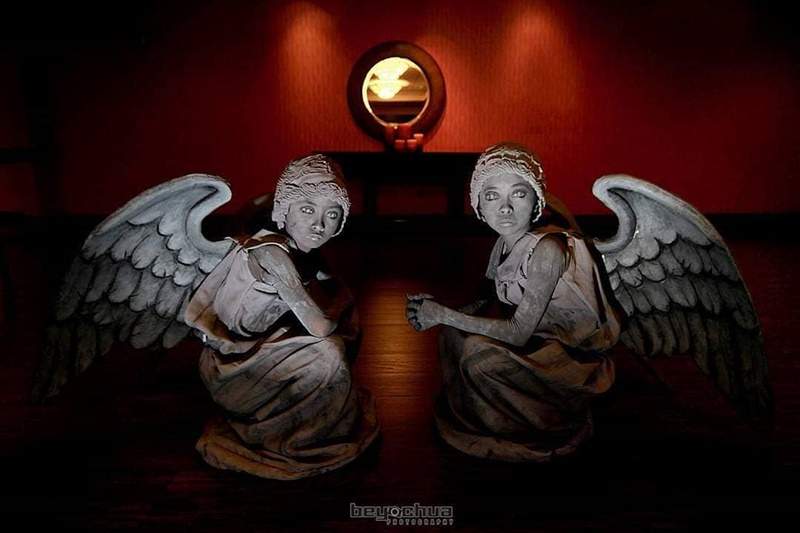 扮什麼都要成雙成對《雙胞胎姊妹Cosplay》你你你確定這是真人嗎(´⊙ω⊙`)？